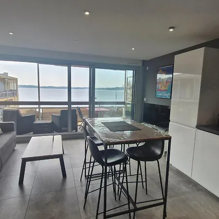 Climatise 2 Pieces Avec Vue Mer, Centre-ville Sainte-maxime, Animaux Acceptes - Fr-1-780-26 *