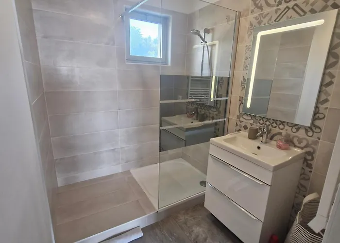 Climatise 2 Pieces Avec Vue Mer, Centre-ville Sainte-maxime, Animaux Acceptes - Fr-1-780-26 Lejlighed Sainte-Maxime