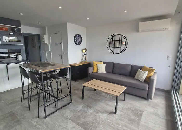 Apartament Climatise 2 Pieces Avec Vue Mer, Centre-ville Sainte-maxime, Animaux Acceptes - Fr-1-780-26 *