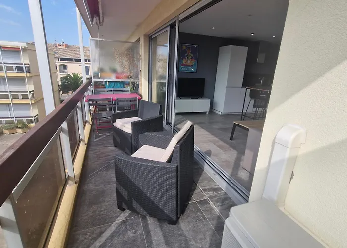 Climatise 2 Pieces Avec Vue Mer, Centre-ville Sainte-maxime, Animaux Acceptes - Fr-1-780-26 * Sainte-Maxime